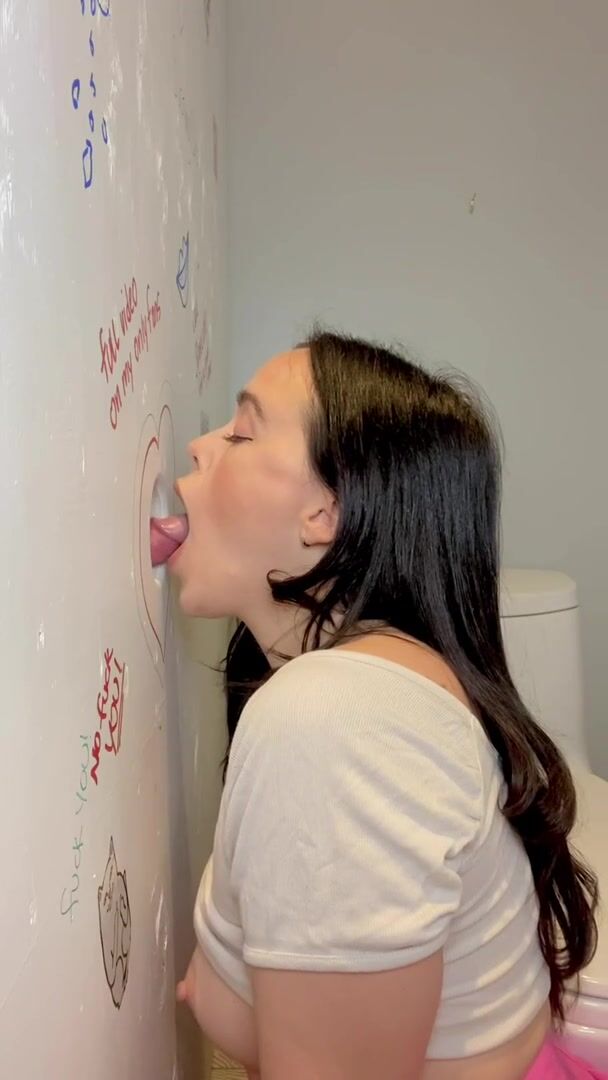 Glory hole cum slut