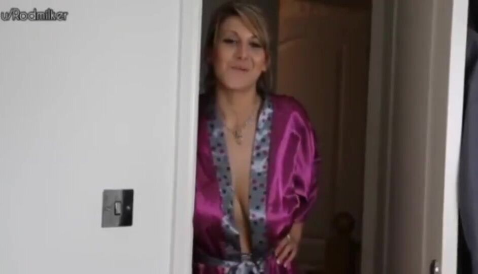 Moms love cum too!