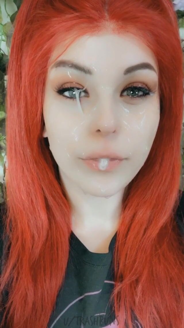 Felt cute, might just leave it drying on my face till later ????