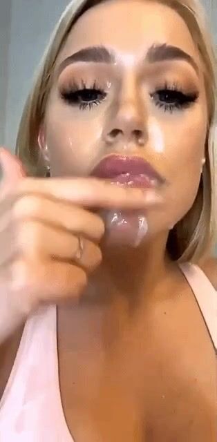 Do you know the name of this whore?