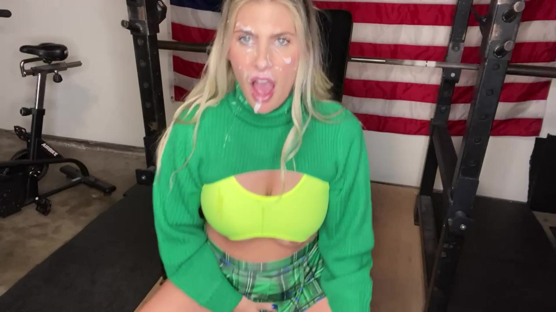 Took a facial in my home gym & had to masturbate right after