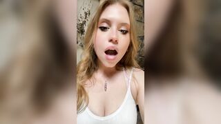 Cumshots: Do you like girls who love the taste of cum? #3