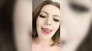 Cumshots: i LOVE licking the cum off my face after :) #3